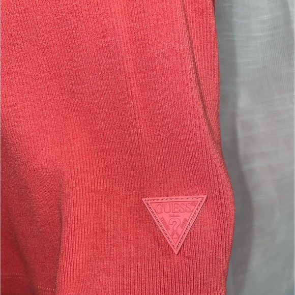 XS Guess Halter top - Picture 2 of 2